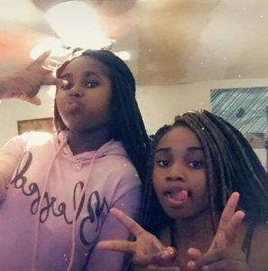 Meet your Posher, Paris